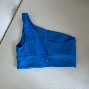 lululemon Align™ Asymmetrical Bra
Light Support, A/B Cup